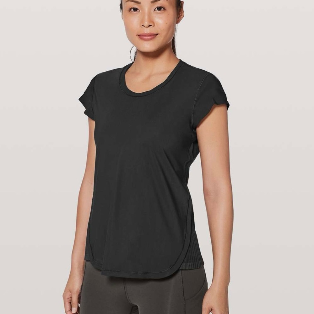 [Size 6] - Lululemon Just Pleat It Short Sleeve